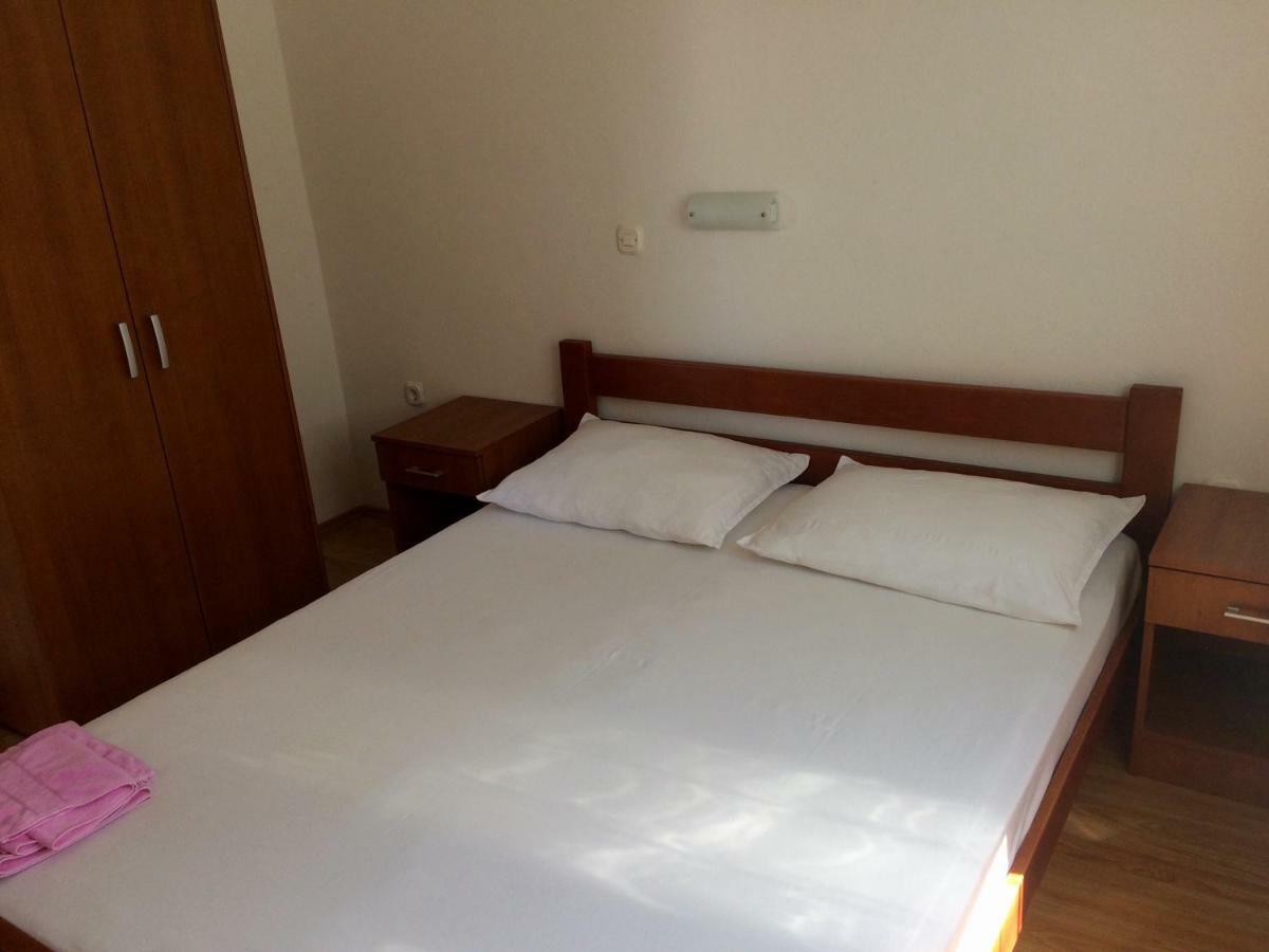 Apartmani Brusel Pag Town Exterior foto