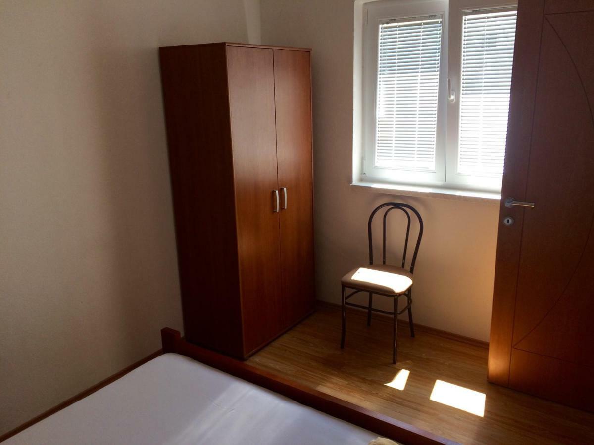 Apartmani Brusel Pag Town Exterior foto